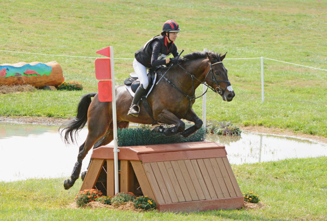 Caroline Martin and Effervescent. Photo by Jenni Autry.