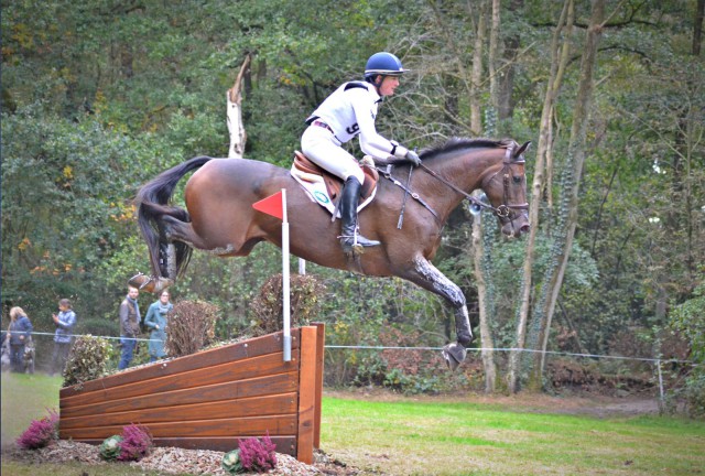 Lauren Kieffer and Meadowbrook's Scarlett. Photo by Leslie Wylie. 