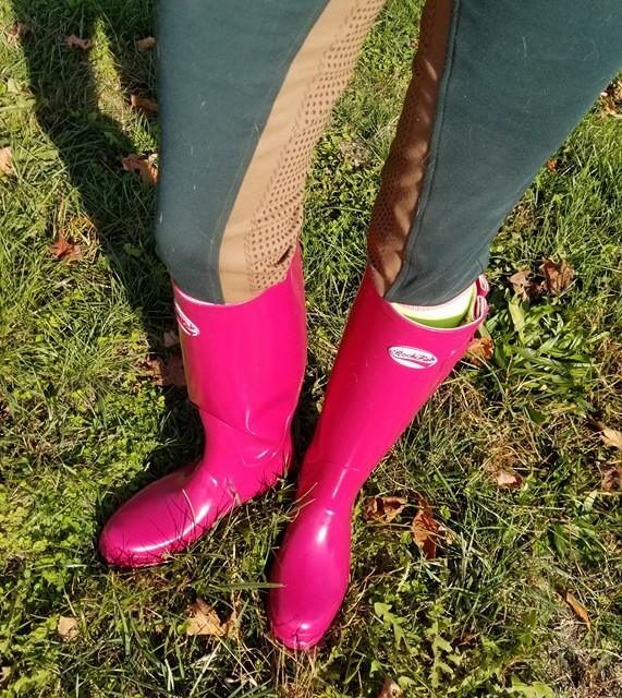 Shires USA - Rockfish Wellington Magenta Gloss
pc: Amy Nelson