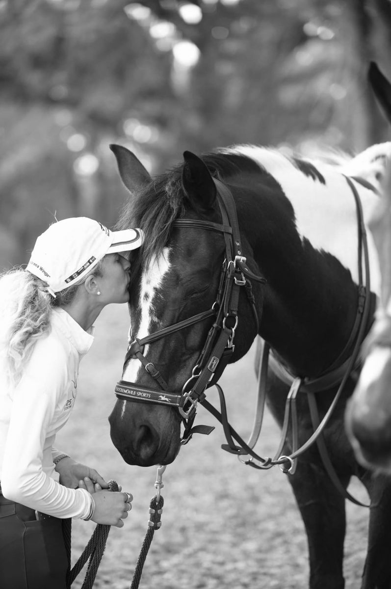 Fully Recovered after Freak Injury, Cornelia Dorr’s Heart Horse is Back