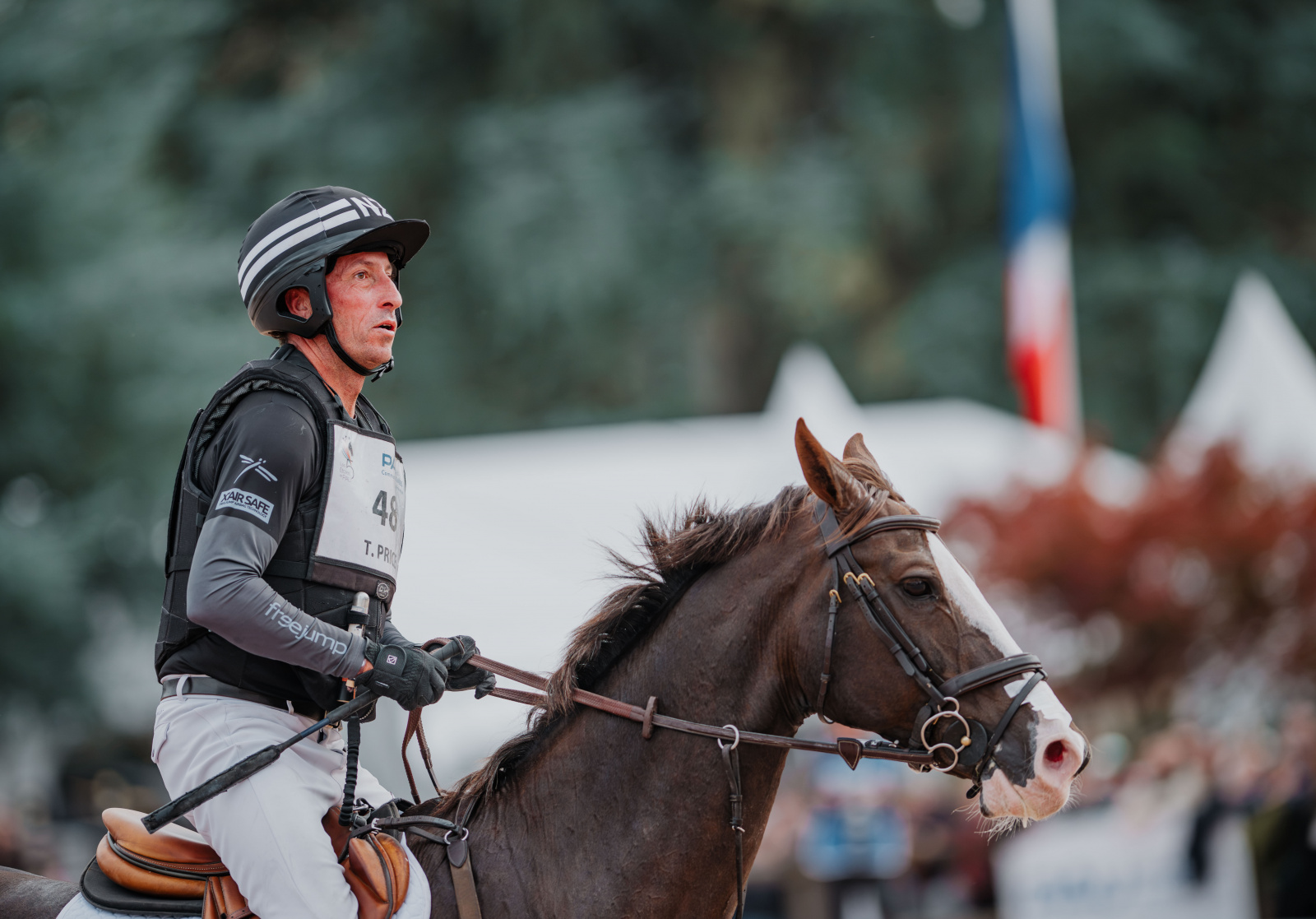 Returning Champions Tim Price and Jarillo Step into Pau Lead on Turbulent Cross-Country Day - Eventing Nation - Three-Day Eventing News, Results, Videos, and Commentary
